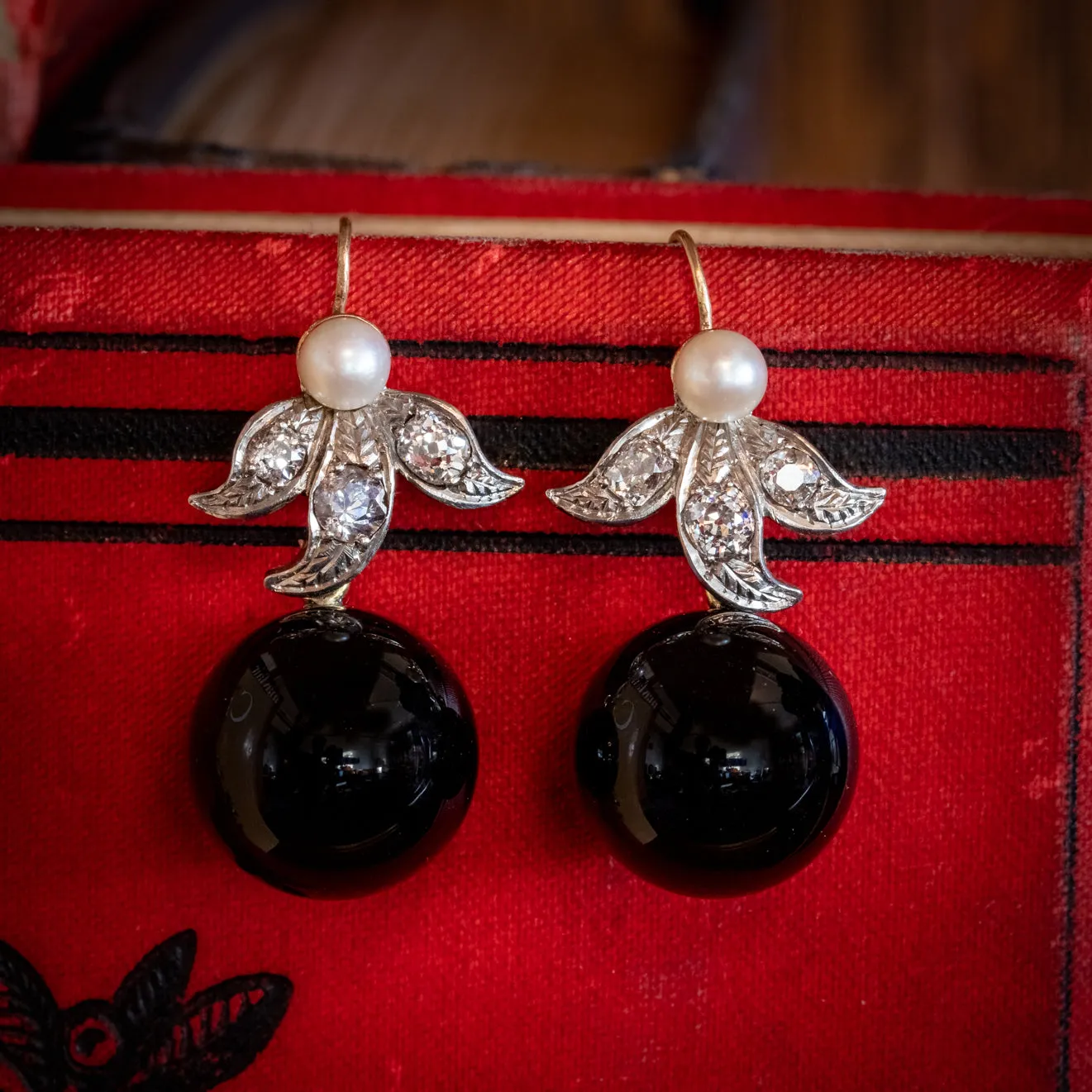 Art Deco Style Onyx Diamond Pearl Earrings 18ct Gold Platinum