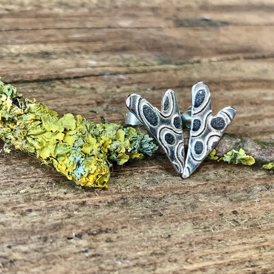 Silver textured hearts stud earrings